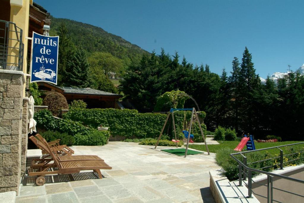 Roisan Chambres D'Hotes Nuits De Reve מראה חיצוני תמונה